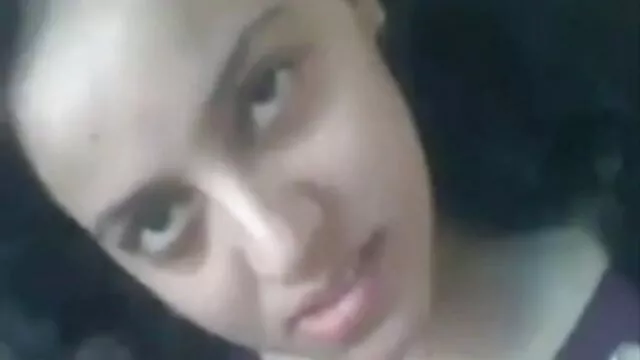 Hete porno Geen registratie  Gepassioneerde mannen seksfilm 123 neuken Gothic babe in de kont