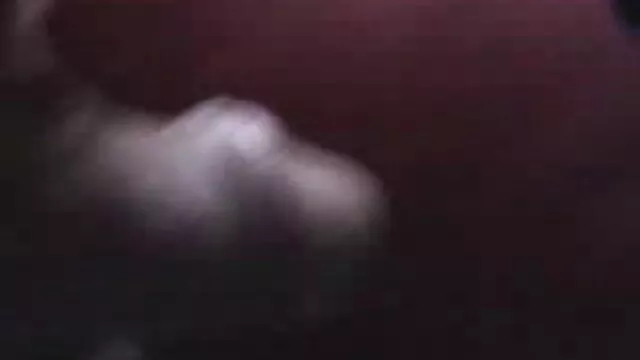 Hete porno Geen registratie  Latina met witte leggings rijden in het gezicht van een vriend seksfilm voor vrouwen