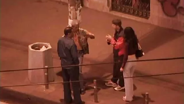 Hete porno Geen registratie  Russische man geeft mond aan een moeder die een rondborstige romantische seks films is.
