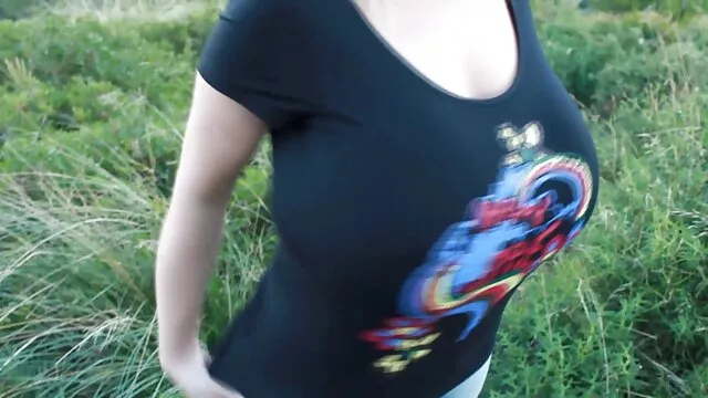 Hete porno Geen registratie  Hij likte poesjes en neukte jonge brunette gratis seksfilm kijken met een grote fallus.