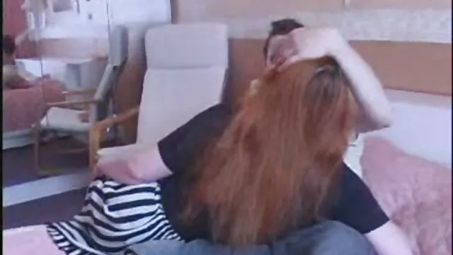 Hete porno Geen registratie  Blonde volwassen maat leden van haar minnaar en masturberen tienerseksfilms hem op de casting